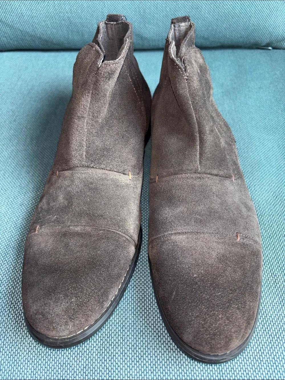 John Varvatos*U.S.A. Men's Dark Brown Suede Chukka Boots, Sz 8.5 M. New w/o Tags